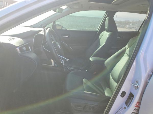 2022 TOYOTA COROLLA CROSS XLE — DENT