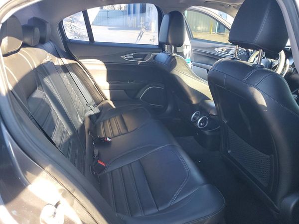 2019 ALFA ROMEO GIULIA TI RWD