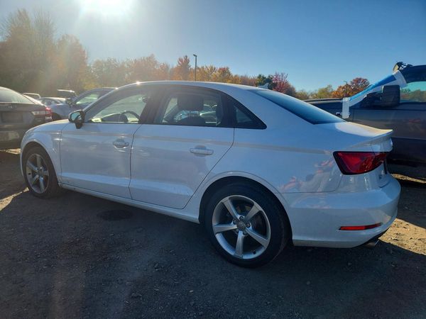 2015 AUDI A3 Premium Plus — DSRA