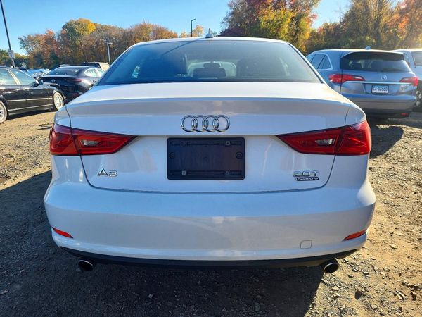 2015 AUDI A3 Premium Plus — DIRR
