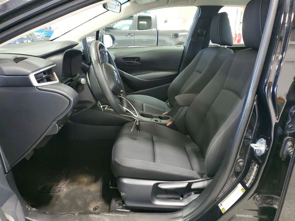 2025 TOYOTA COROLLA LE — DENT