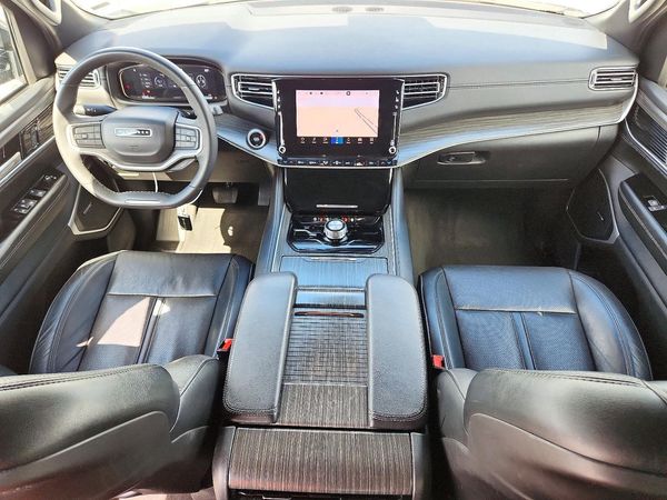 2024 JEEP WAGONEER Series II — CKPT