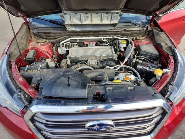 2019 SUBARU ASCENT Premium 7+ES+KA — Engine bay