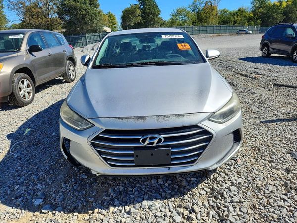 2017 HYUNDAI ELANTRA SE Base — DIRF