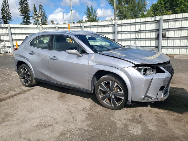 2023 LEXUS UX250H 250h Premium — Passenger 3/4