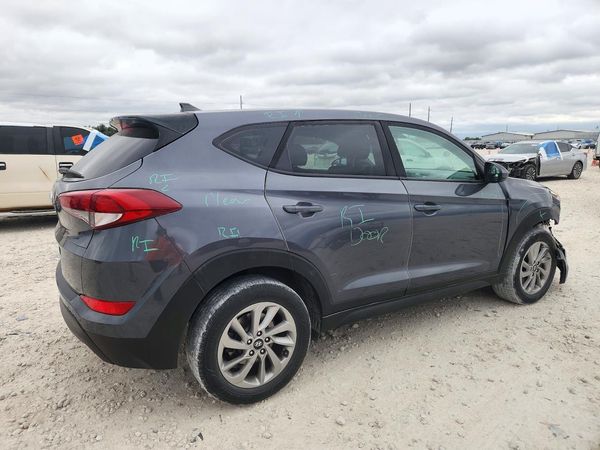 2018 HYUNDAI TUCSON SE Standard — PSRA
