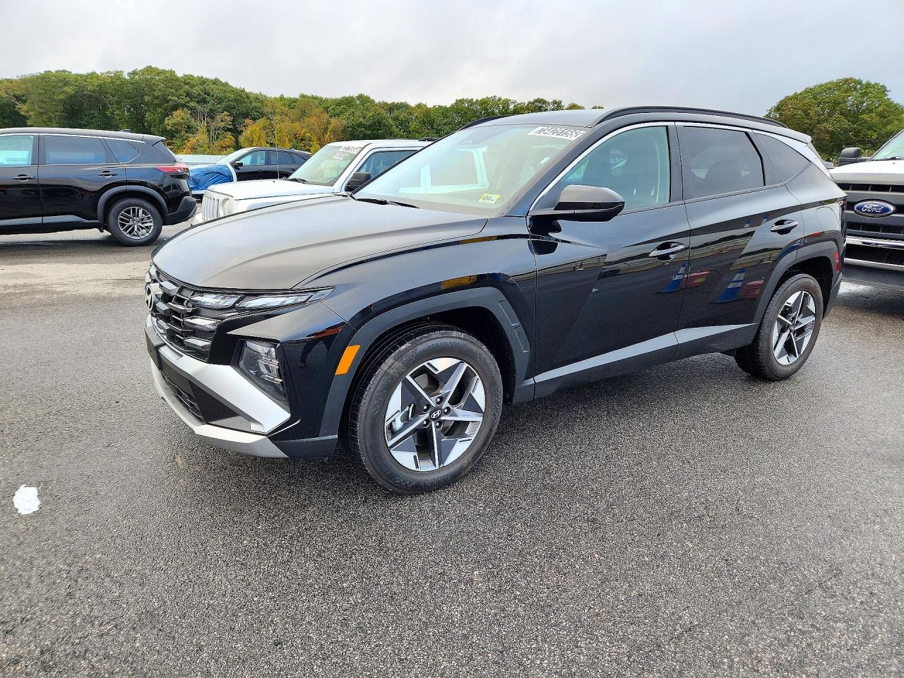 2026 HYUNDAI TUCSON SEL, SEL Plus — Front 3/4