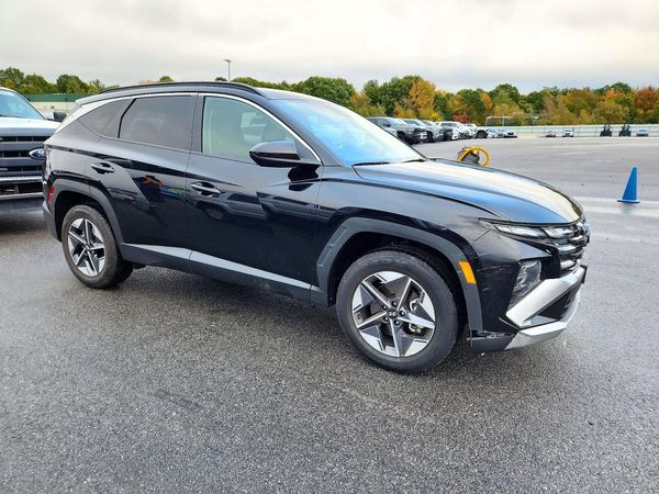 2026 HYUNDAI TUCSON SEL, SEL Plus — Passenger 3/4