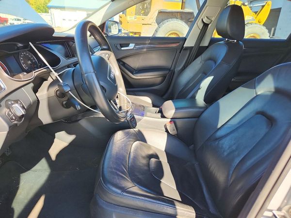 2013 AUDI A4 quattro Premium — DENT