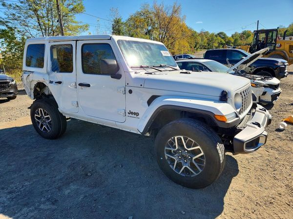 2025 JEEP WRANGLER Sahara — Passenger 3/4