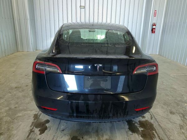 2022 TESLA MODEL 3 — DIRR
