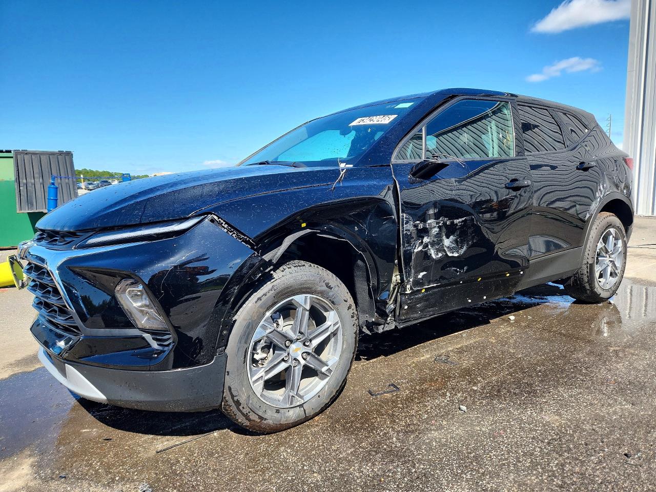 2026 CHEVROLET BLAZER 2LT — Front 3/4