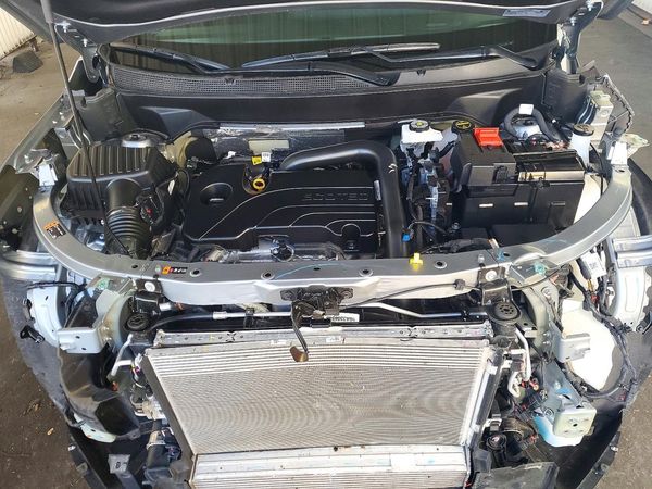 2026 CHEVROLET EQUINOX 2LT — Engine bay