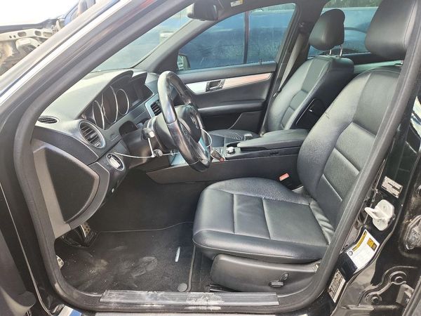 2013 MERCEDES-BENZ C C250 — DENT