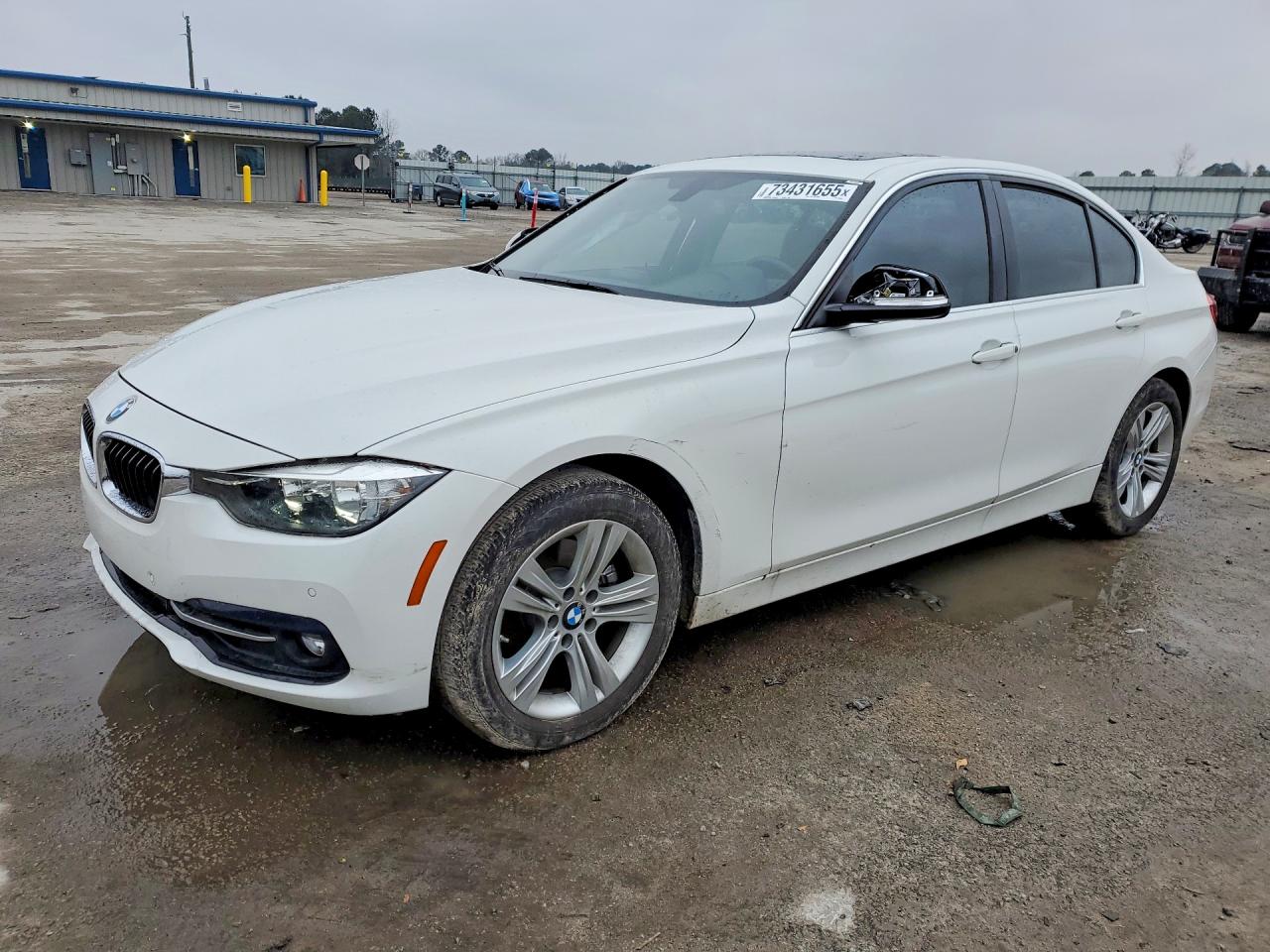 2017 BMW 330 SA