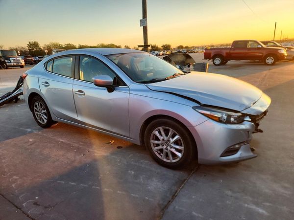 2017 MAZDA 3 Sport — Passenger 3/4