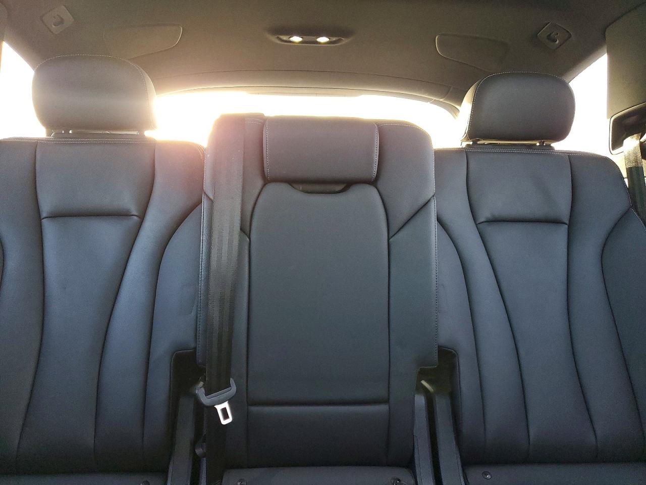 2025 AUDI Q7 quattro Premium Plus