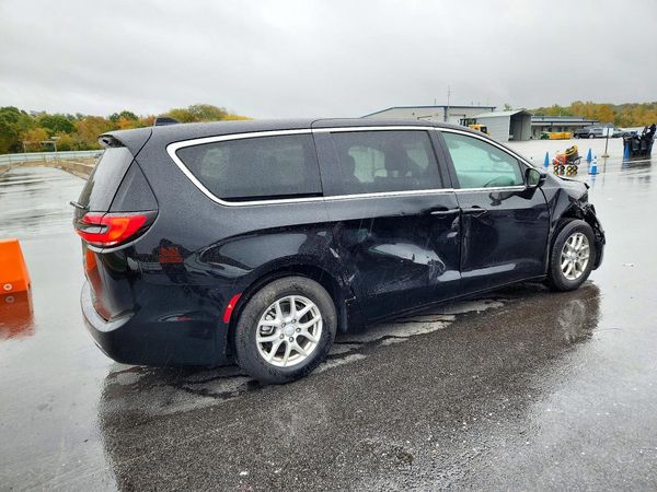 2027 CHRYSLER PACIFICA Select — PSRA
