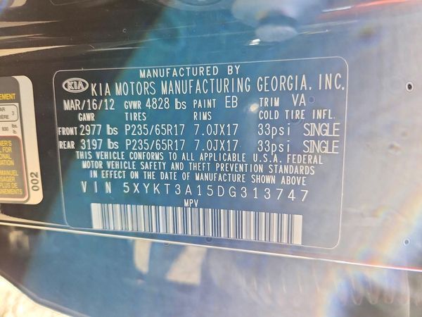 2013 KIA SORENTO Base / LX — VINS