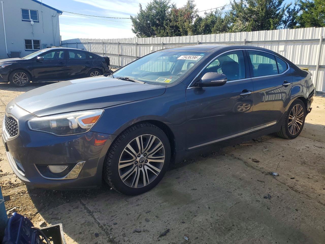 2014 KIA CADENZA EX — Front 3/4