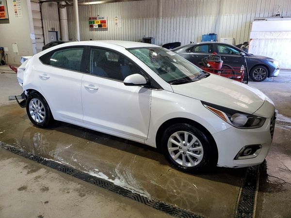 2019 HYUNDAI ACCENT SE and SEL — Passenger 3/4