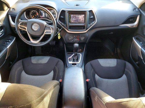 2017 JEEP CHEROKEE Sport — CKPT