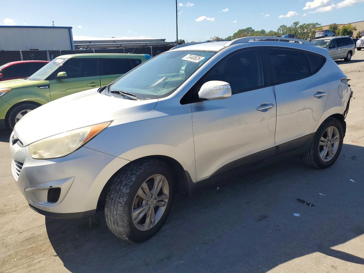2012 HYUNDAI TUCSON GLS — Front 3/4