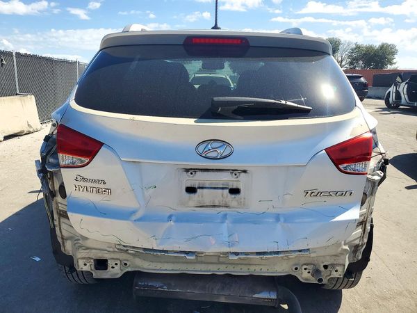 2012 HYUNDAI TUCSON GLS — DIRR