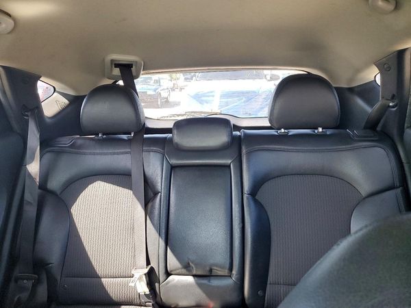 2012 HYUNDAI TUCSON GLS — SUVN
