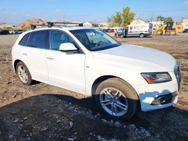 2017 AUDI Q5 — Passenger 3/4