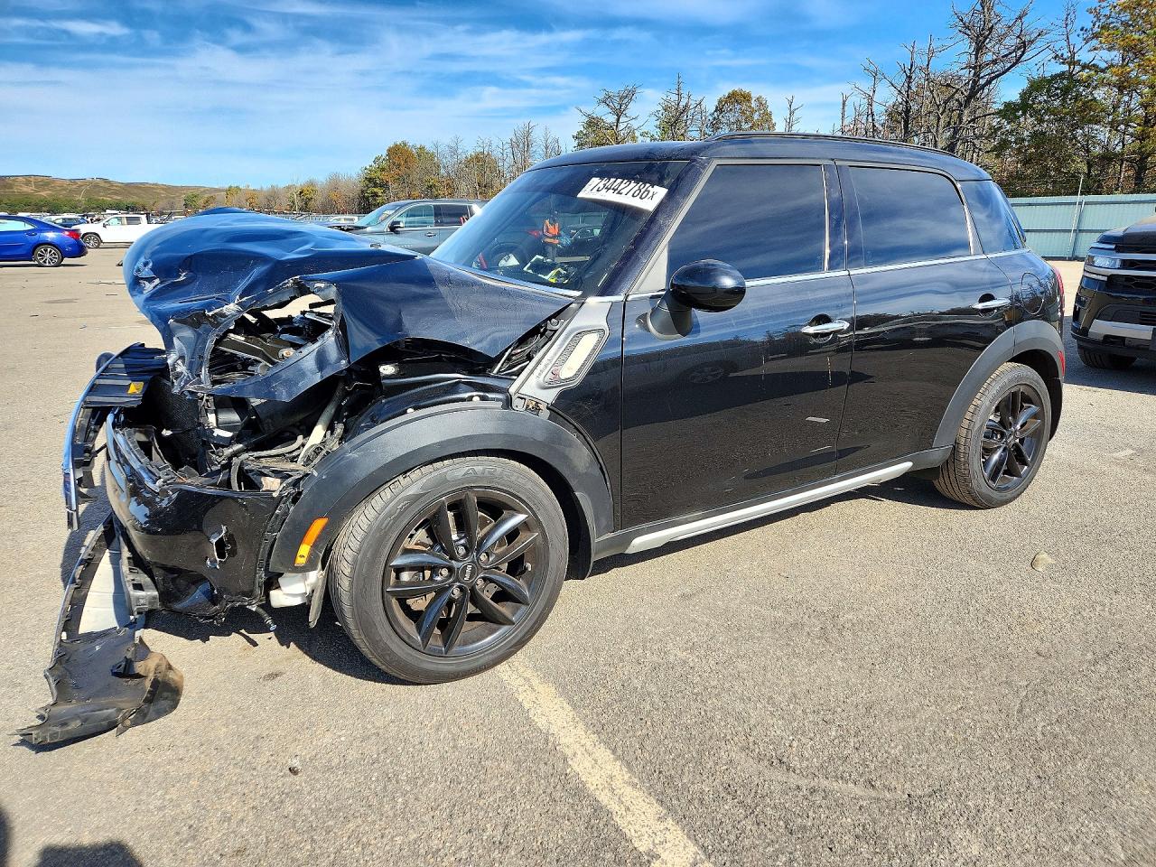 2016 MINI COOPER — Front 3/4