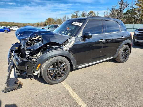 2016 MINI COOPER — Front 3/4