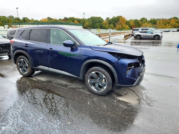 2025 NISSAN ROGUE SV — Passenger 3/4