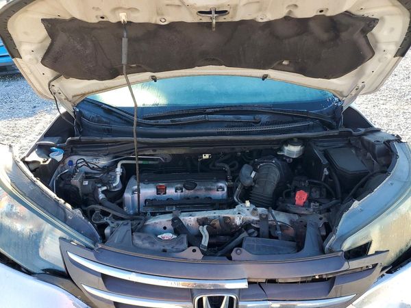 2014 HONDA CRV EX-L — Engine bay