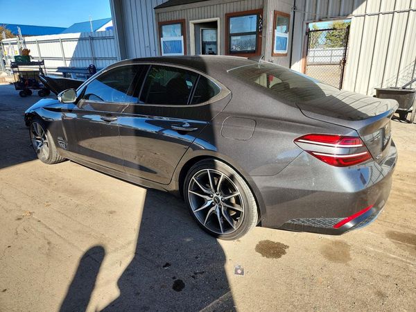 2022 GENESIS G70 2.0T, 2.0T Prestige — DSRA