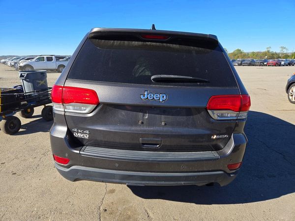 2017 JEEP GRAND CHEROKEE Laredo — DIRR