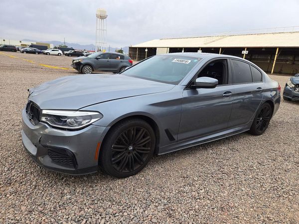 2019 BMW 540 xDrive — Front 3/4