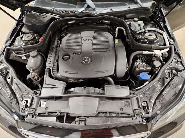 2016 MERCEDES-BENZ E-CLASS E350-4M — Engine bay