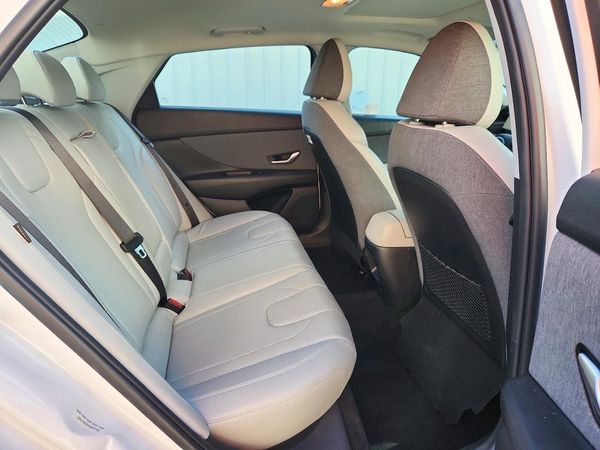 2025 HYUNDAI ELANTRA Limited — PSRS