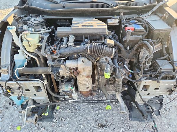 2021 HONDA CR-V EX — Engine bay