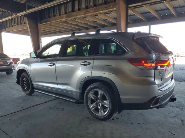 2017 TOYOTA HIGHLANDER Ltd/Ltd Platinum — DSRA