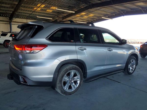 2017 TOYOTA HIGHLANDER Ltd/Ltd Platinum — PSRA