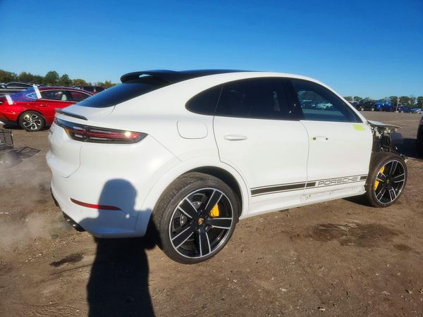 2022 PORSCHE CAYENNE Turbo S E-Hybrid Coupe — PSRA