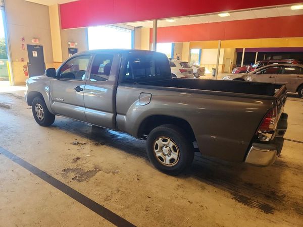2013 TOYOTA TACOMA Delux — DSRA
