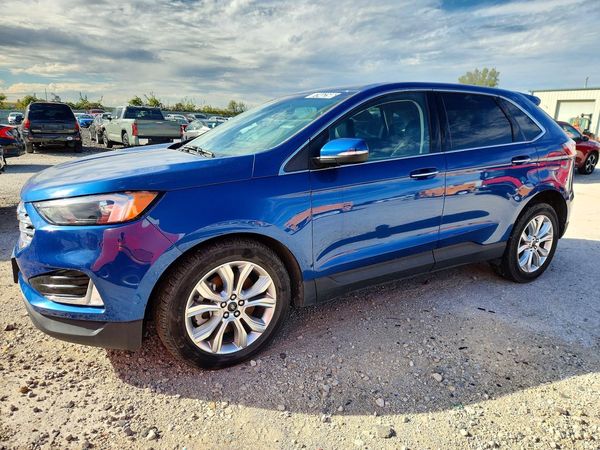 2024 FORD EDGE Titanium — Front 3/4