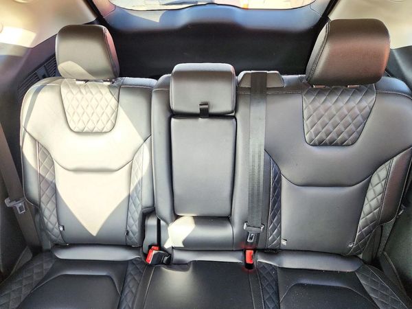 2024 FORD EDGE Titanium — SUVN