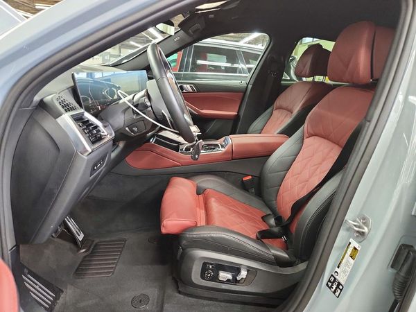 2027 BMW X6 xDrive40i — DENT
