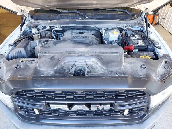 2020 RAM 2500 Tradesman — Engine bay