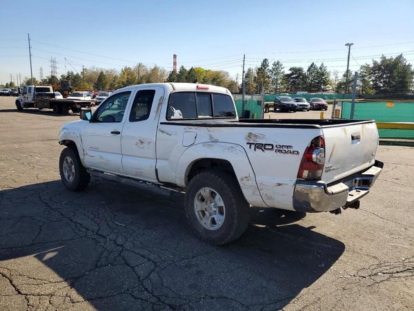 2015 TOYOTA TACOMA Delux Grade — DSRA