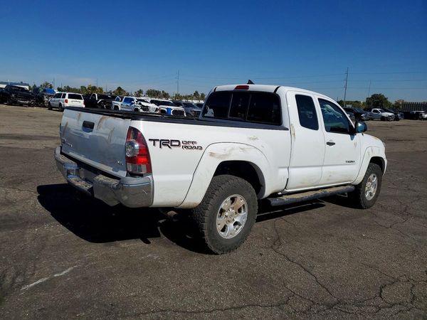 2015 TOYOTA TACOMA Delux Grade — PSRA